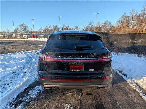 2023 Lincoln Nautilus Reserve