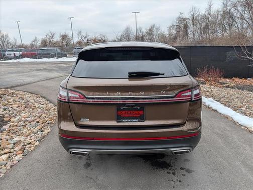 2022 Lincoln Nautilus Reserve