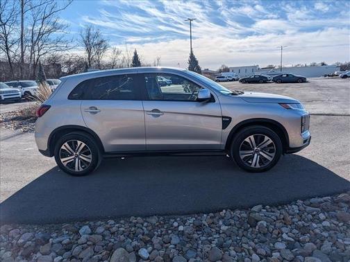 2024 Mitsubishi Outlander Sport ES