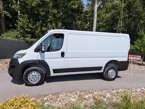 White 2023 RAM ProMaster 2500 Base