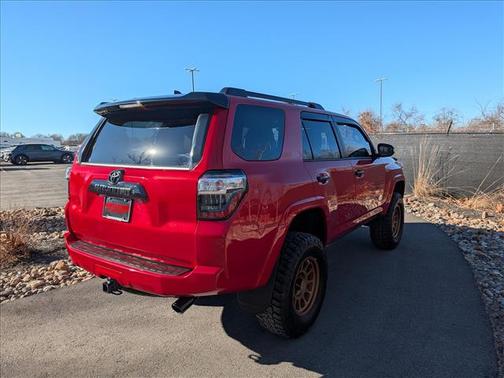 2021 Toyota 4Runner Venture