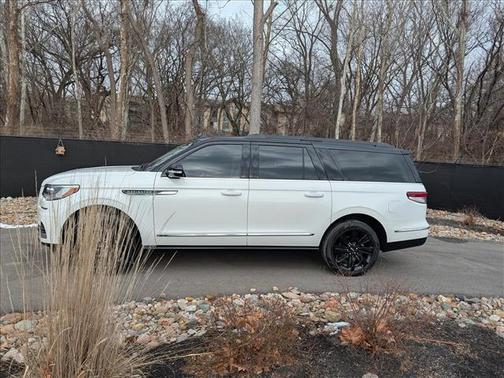 2023 Lincoln Navigator L Black Label