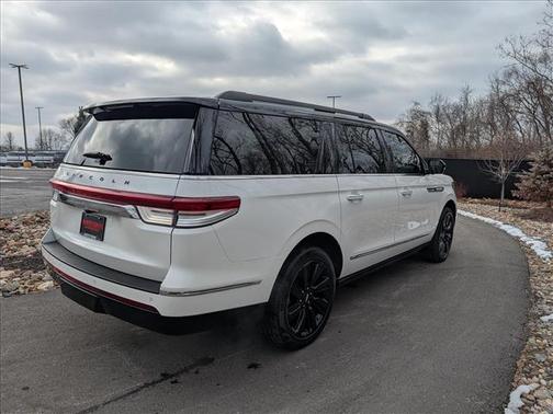2023 Lincoln Navigator L Black Label