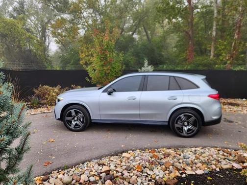 2025 Mercedes-Benz GLC 350e Base 4MATIC