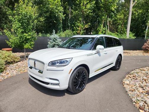 2022 Lincoln Aviator Reserve AWD
