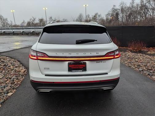 2020 Lincoln Nautilus Reserve