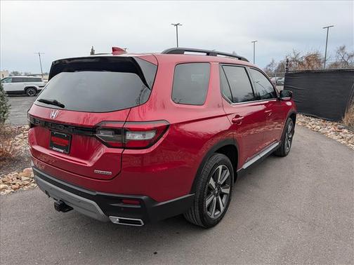 2024 Honda Pilot Touring