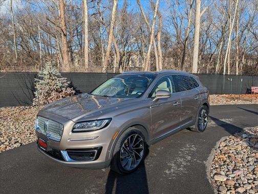 2019 Lincoln Nautilus Reserve