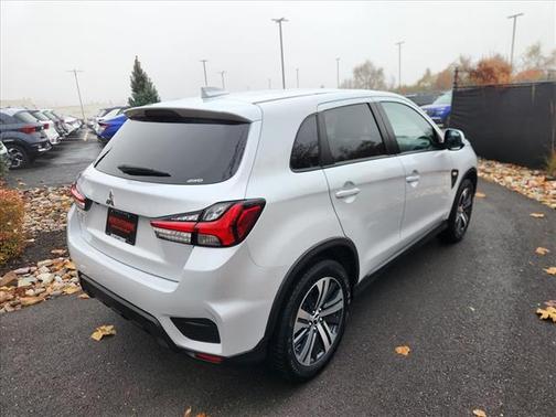 2024 Mitsubishi Outlander Sport ES