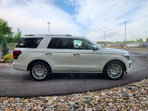 2024 Ford Expedition Platinum