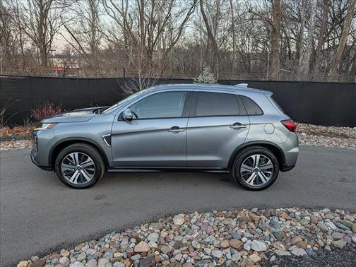 2024 Mitsubishi Outlander Sport SE