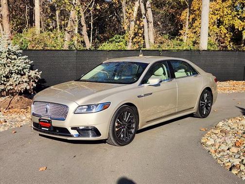 2017 Lincoln Continental Select