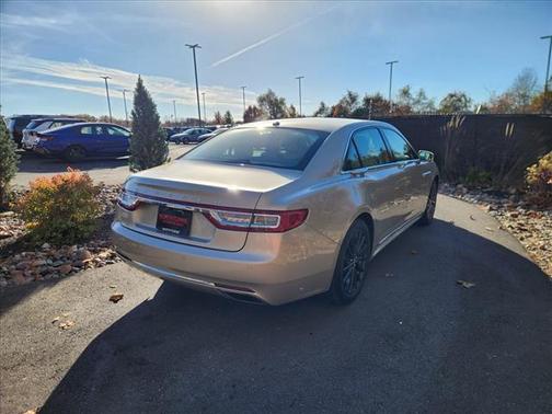 2017 Lincoln Continental Select