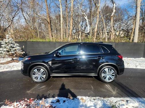 2024 Mitsubishi Outlander Sport ES