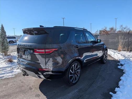 2017 Land Rover Discovery HSE LUXURY