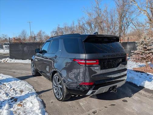 2017 Land Rover Discovery HSE LUXURY