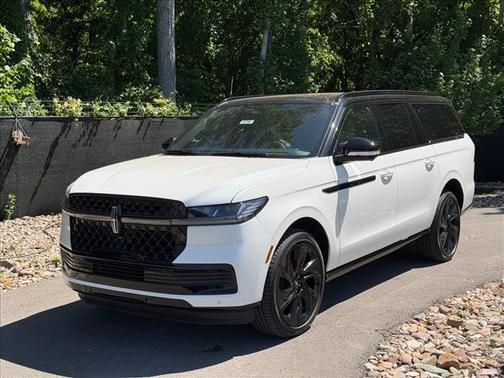 Pristine White 2026 Lincoln Navigator L Black Label