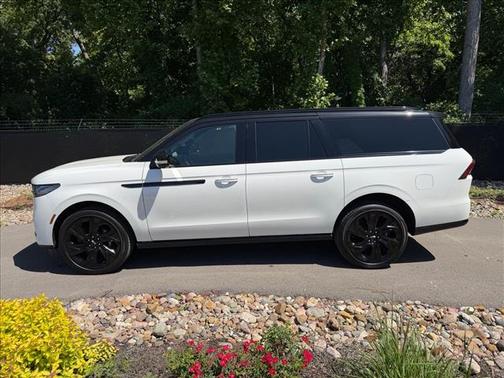 Pristine White 2026 Lincoln Navigator L Black Label