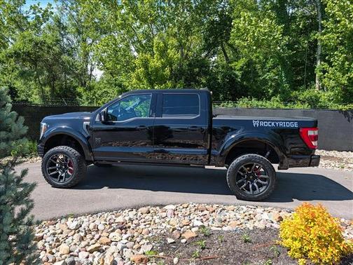Agate Black 2022 Ford F-150 Lariat