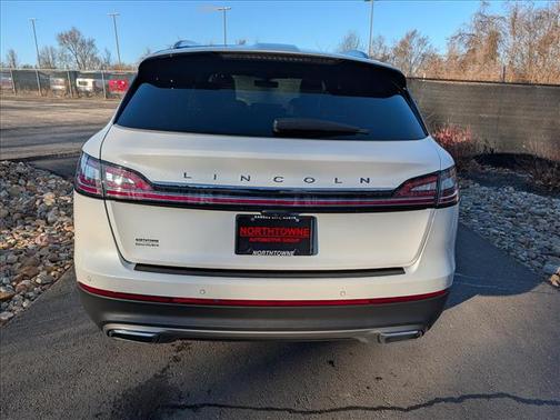 2022 Lincoln Nautilus Reserve