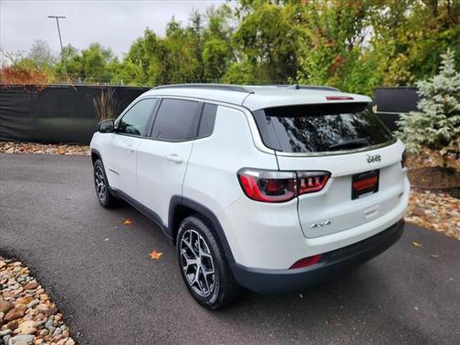 2024 Jeep Compass Latitude