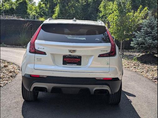 2020 Cadillac XT4 Premium Luxury