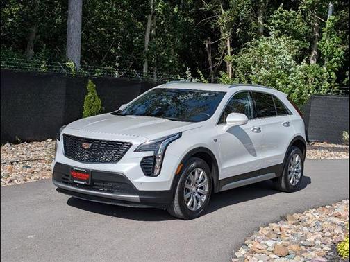 2020 Cadillac XT4 Premium Luxury