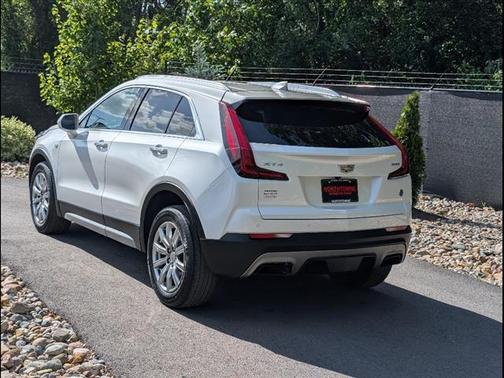 2020 Cadillac XT4 Premium Luxury