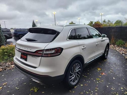 2019 Lincoln Nautilus Reserve
