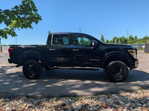 Black 2021 Nissan Titan SV