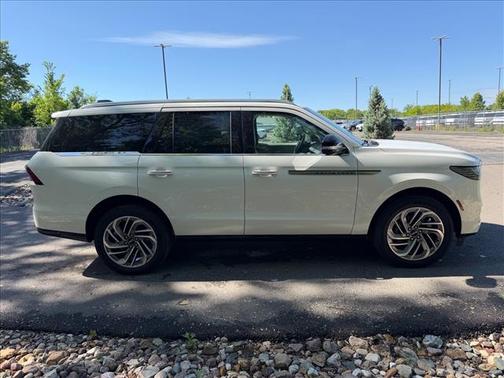 Pristine White 2026 Lincoln Navigator Reserve