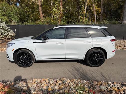 2026 Lincoln Corsair Reserve