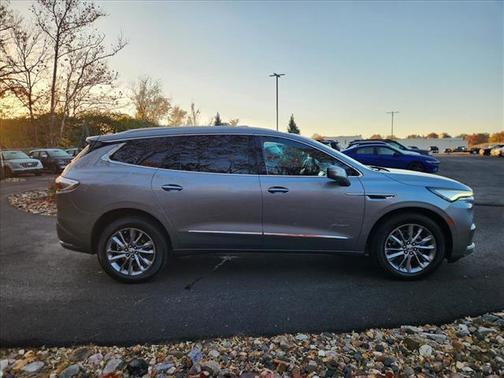 2024 Buick Enclave Avenir