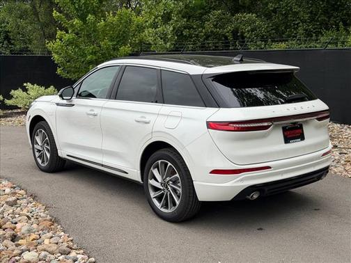 Pristine White 2026 Lincoln Corsair Grand Touring