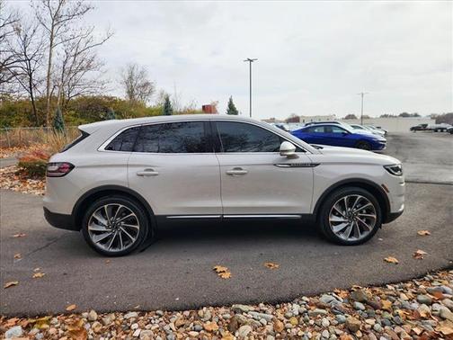 2021 Lincoln Nautilus Reserve