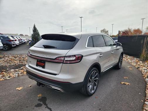 2021 Lincoln Nautilus Reserve