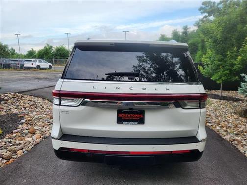 2022 Lincoln Navigator Black Label