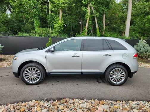 2013 Lincoln MKX Base