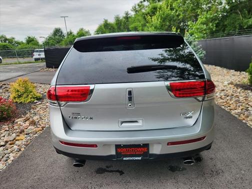 2013 Lincoln MKX Base