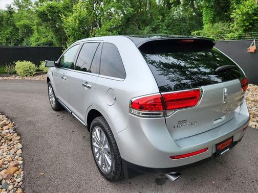 2013 Lincoln MKX Base