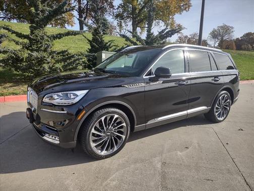 Photo 1 of 52 of 2020 Lincoln Aviator Reserve AWD
