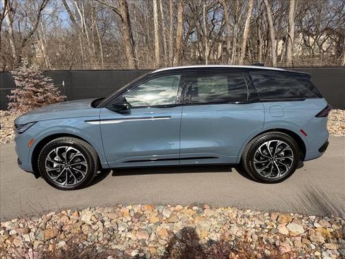 2026 Lincoln Nautilus Reserve