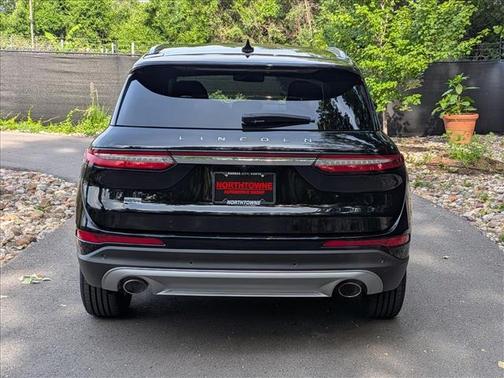 Black 2022 Lincoln Corsair Standard