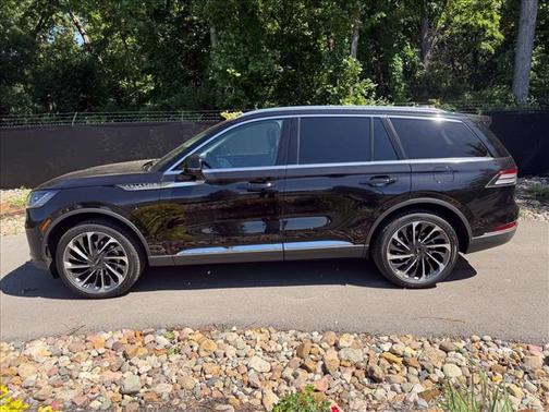 Infinite Black Metallic 2026 Lincoln Aviator Reserve AWD
