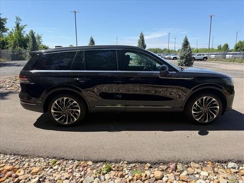 Infinite Black Metallic 2026 Lincoln Aviator Reserve AWD
