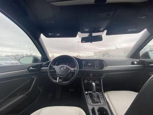 2019 Volkswagen Jetta 1.4T R-Line