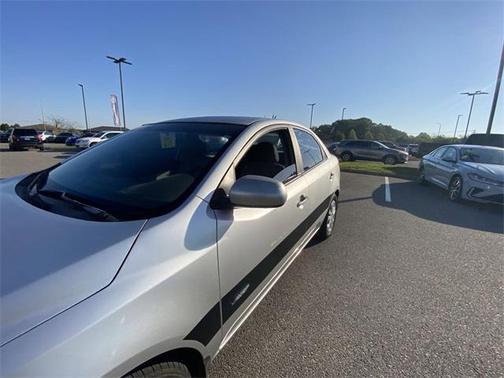 2010 Kia Forte LX