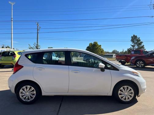 2016 Nissan Versa Note SR
