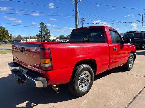 2005 GMC Sierra 1500 Base