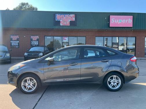 2017 Ford Fiesta SE